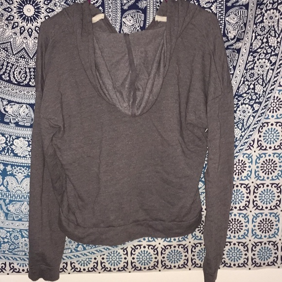 Grey floral hoodie - Picture 2 of 3